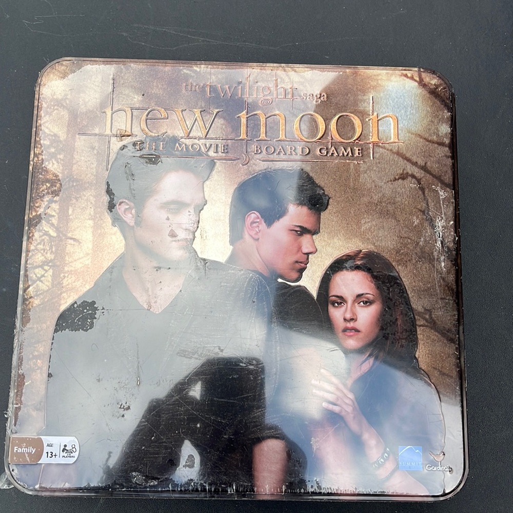 Twilight New Moon Board Game